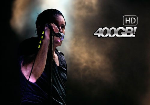 Trent Reznor - Flickr NIN - http://www.flickr.com/photos/nineinchnails/3017098882/